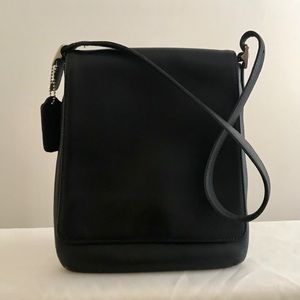 Vintage Black Coach Shoulder Purse
